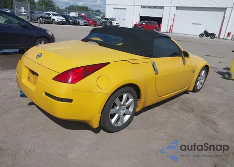 2005 Nissan 350Z Enthusiast z USA, uszkodzony, nr VIN JN1AZ36D85M700549
